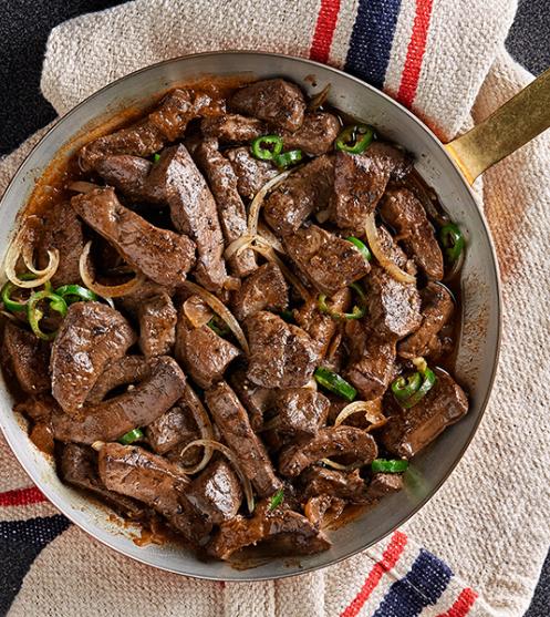 كبدة الخروف.. طبق العيد الشعبي الذي لا يغيب عن موائد الأردنيين