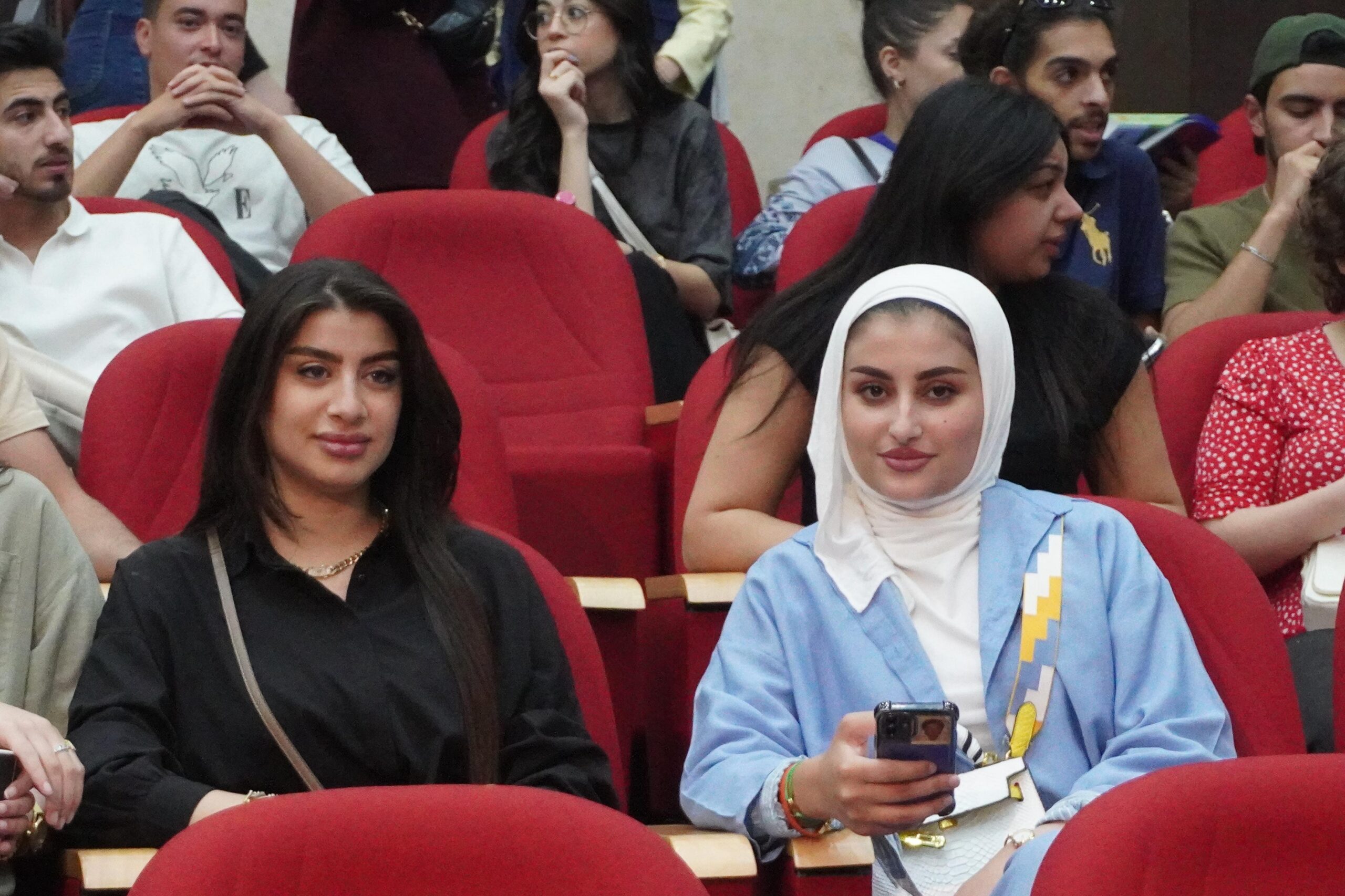 صورة حول : كلية الإعلام في جامعة البترا تنظّم ندوة حول الحريات الصحفية ومسؤولية الإعلام( فيديو صور) كلية الإعلام في جامعة البترا تنظّم ندوة حول الحريات الصحفية ومسؤولية الإعلام( فيديو صور)