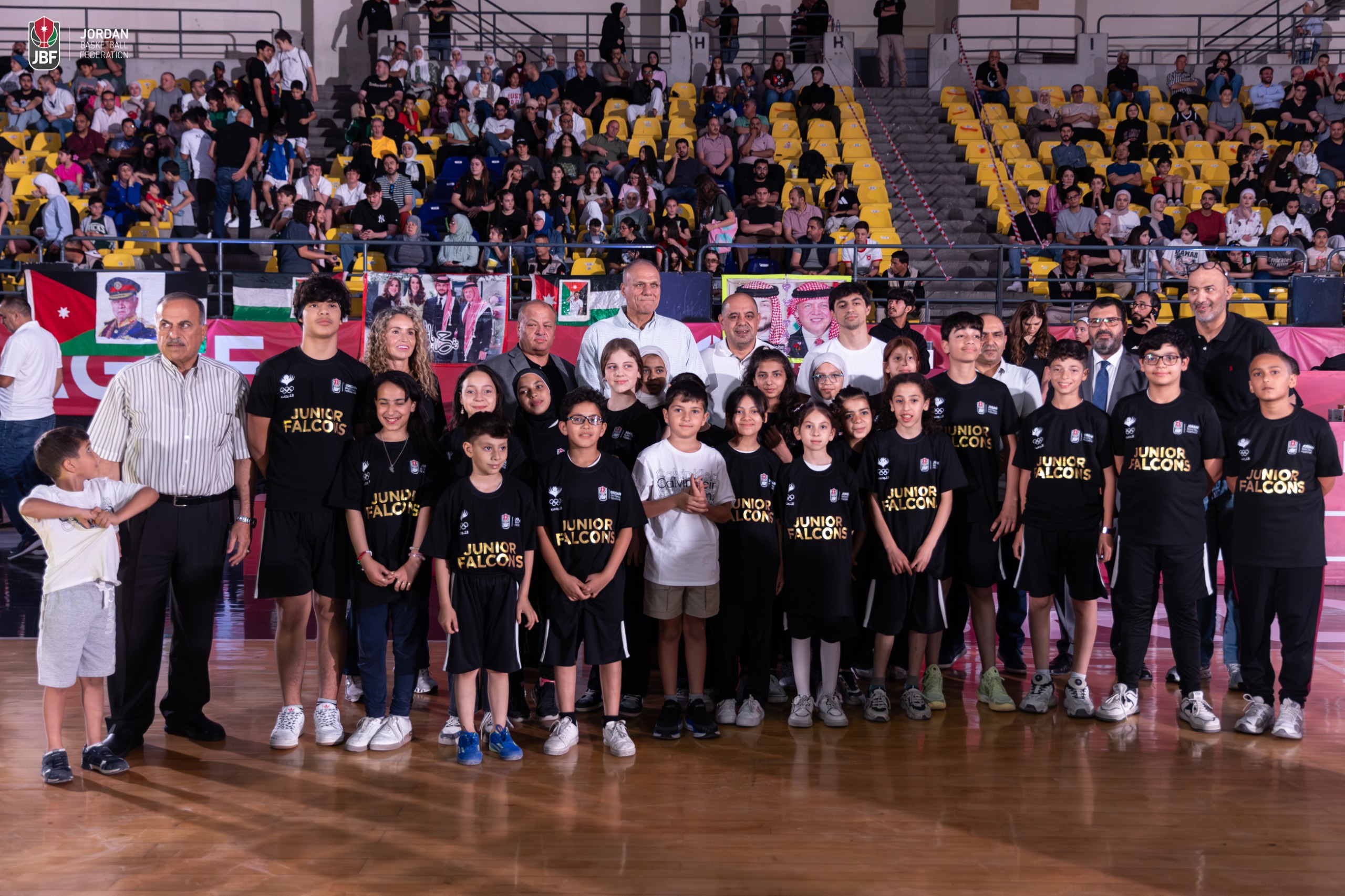 صورة حول : اتحاد كرة السلة يكرم "الأيقونة" مراد بركات اتحاد كرة السلة يكرم "الأيقونة" مراد بركات