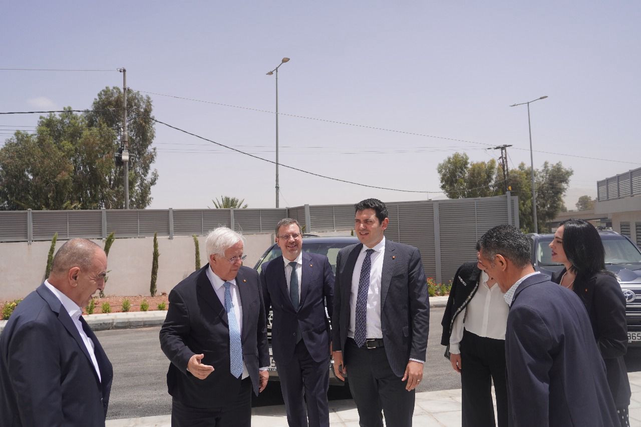 صورة حول : أورنج الأردن تعلن افتتاح مركز البيانات الأحدث والأكثر استدامة وأماناً في المملكة( صور وفيديو) أورنج الأردن تعلن افتتاح مركز البيانات الأحدث والأكثر استدامة وأماناً في المملكة( صور وفيديو)