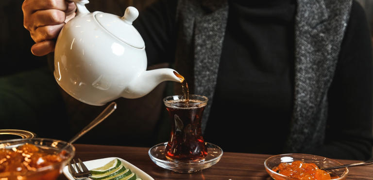 هل شرب الشاي في الصيف مفيد؟