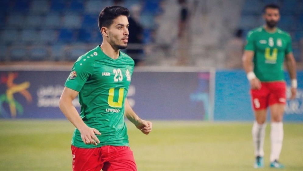 رسميًا ..أحمد ثائر يرتدي قميص الوحدات مجددًا