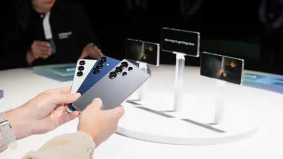 هل يودع Galaxy S27 Ultra قلم S Pen؟ سامسونغ تقلص الميزات تدريجياً