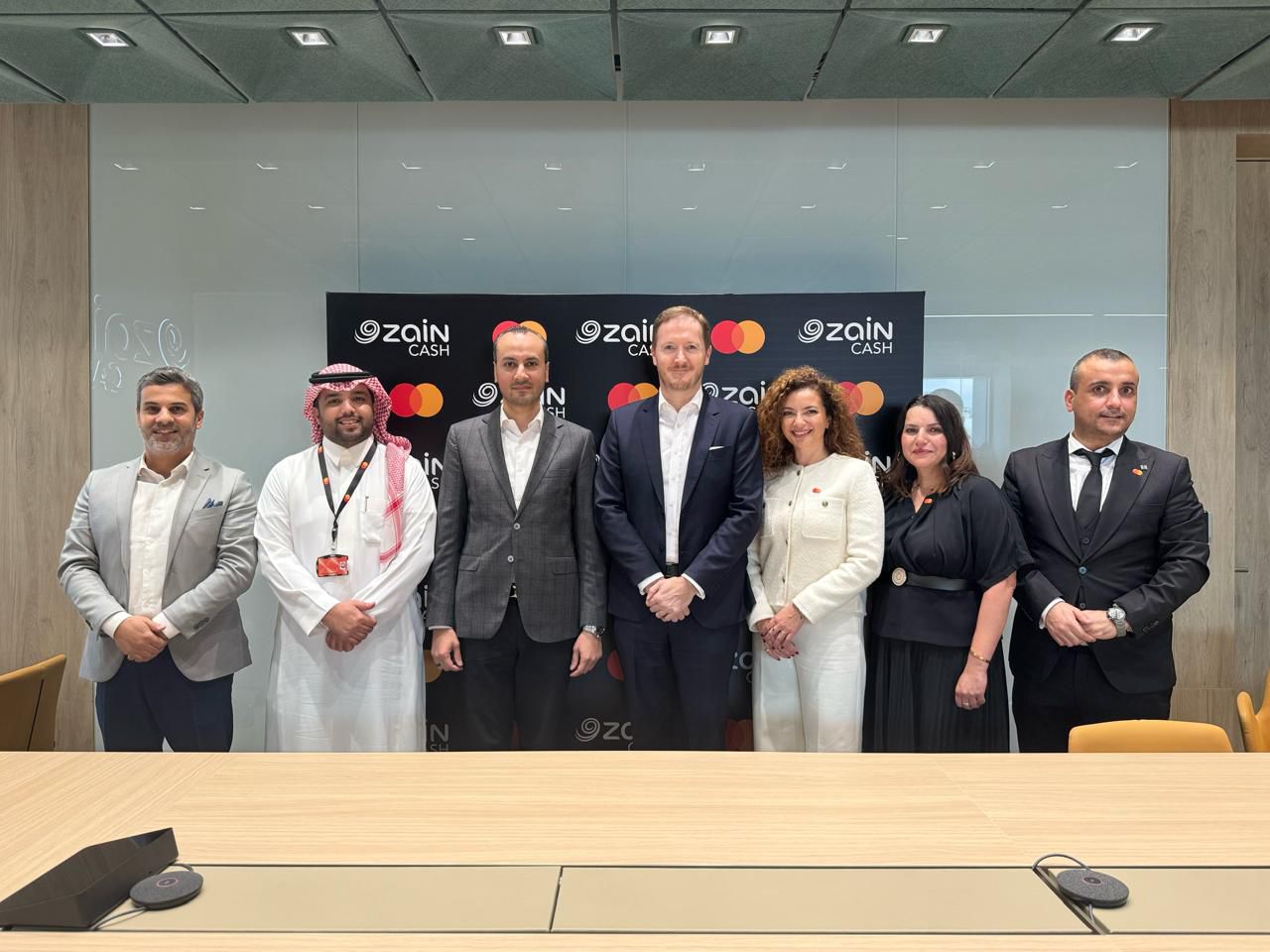 صورة حول : زين كاش تتعاون مع "ماستر كارد" لتعزيز الدفع الرقمي في الأردن زين كاش تتعاون مع "ماستر كارد" لتعزيز الدفع الرقمي في الأردن