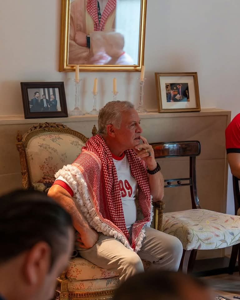 تهنئة بعيد الأضحى وتأهل المنتخب الوطني