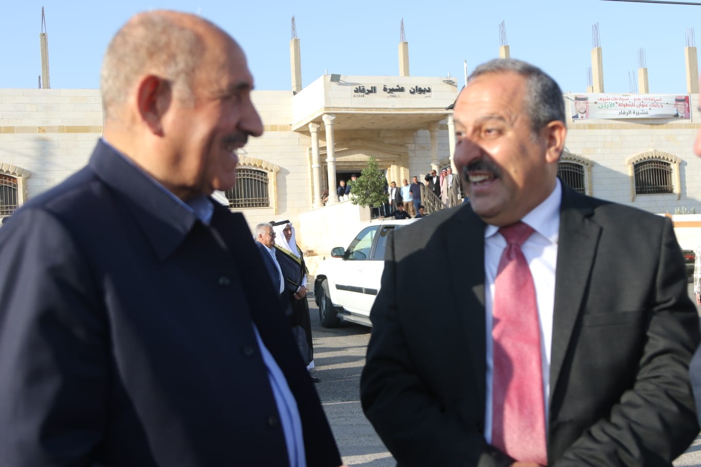 صورة حول : الذنيبات يرأس مراسم خطوبة نجل الزميل وليد الجلاد على كريمة بسام الرقاد الذنيبات يرأس مراسم خطوبة نجل الزميل وليد الجلاد على كريمة بسام الرقاد