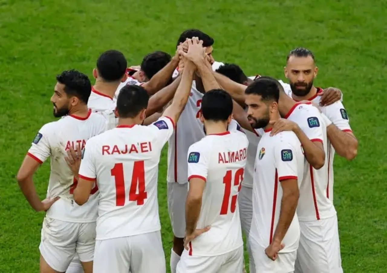 صورة حول : بعد مباراته مع العراق.. حفل تكريم للمنتخب الأردني بعد مباراته مع العراق.. حفل تكريم للمنتخب الأردني