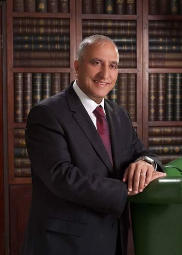 صورة حول : الأستاذ الجامعي… بين جواز السفر العلمي وشرعية العطاء الأخلاقي الأستاذ الجامعي… بين جواز السفر العلمي وشرعية العطاء الأخلاقي