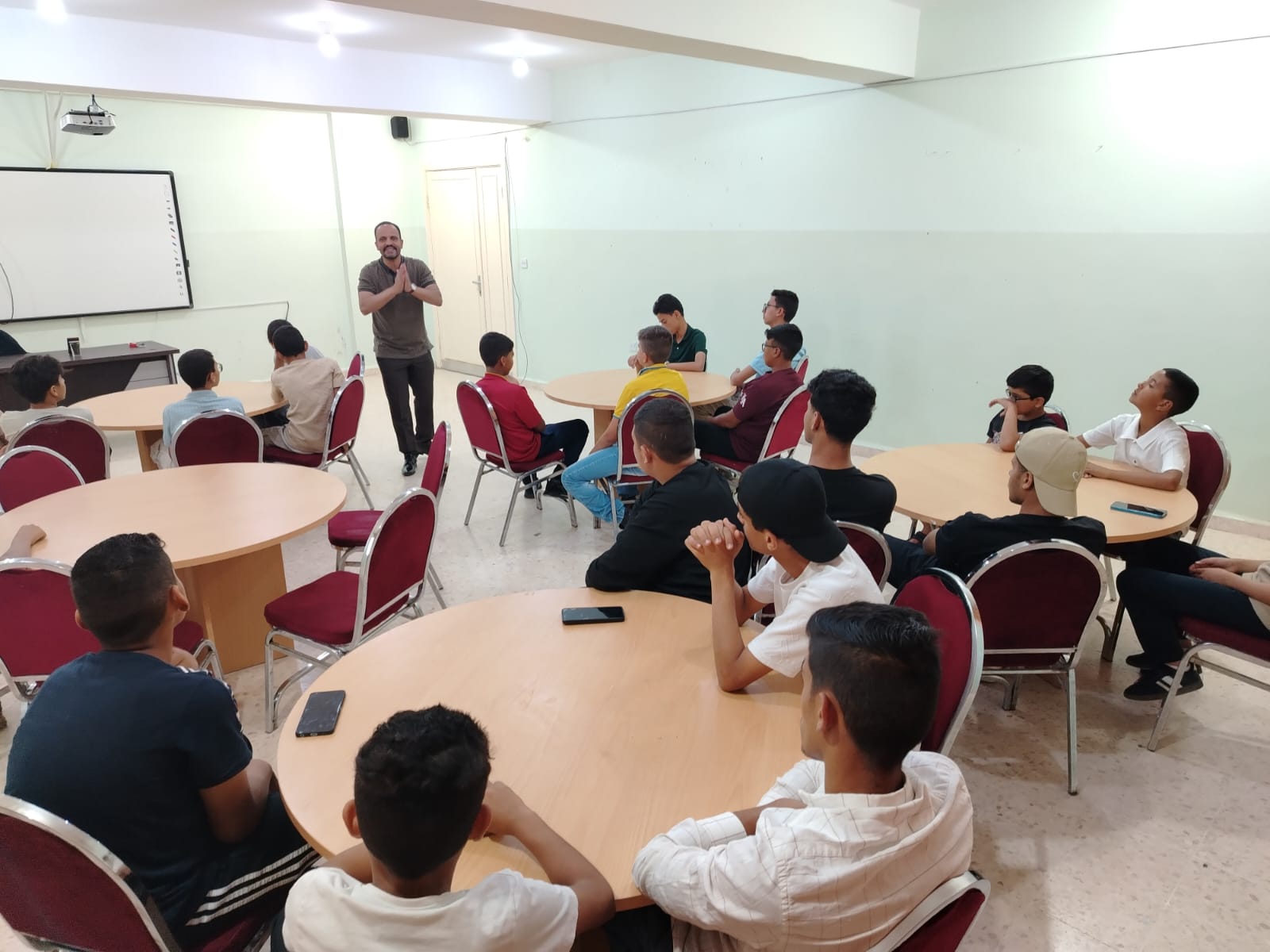 مركز شباب مادبا النموذجي ينفذ ورشة عمل توعوية تناولت مفاهيم "رسالة عمّان"