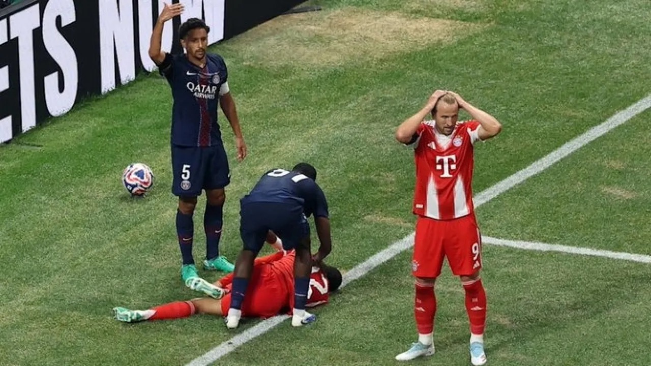 إصابة موسيالا تهدد موسم بايرن.. غياب 5 أشهر قاسية