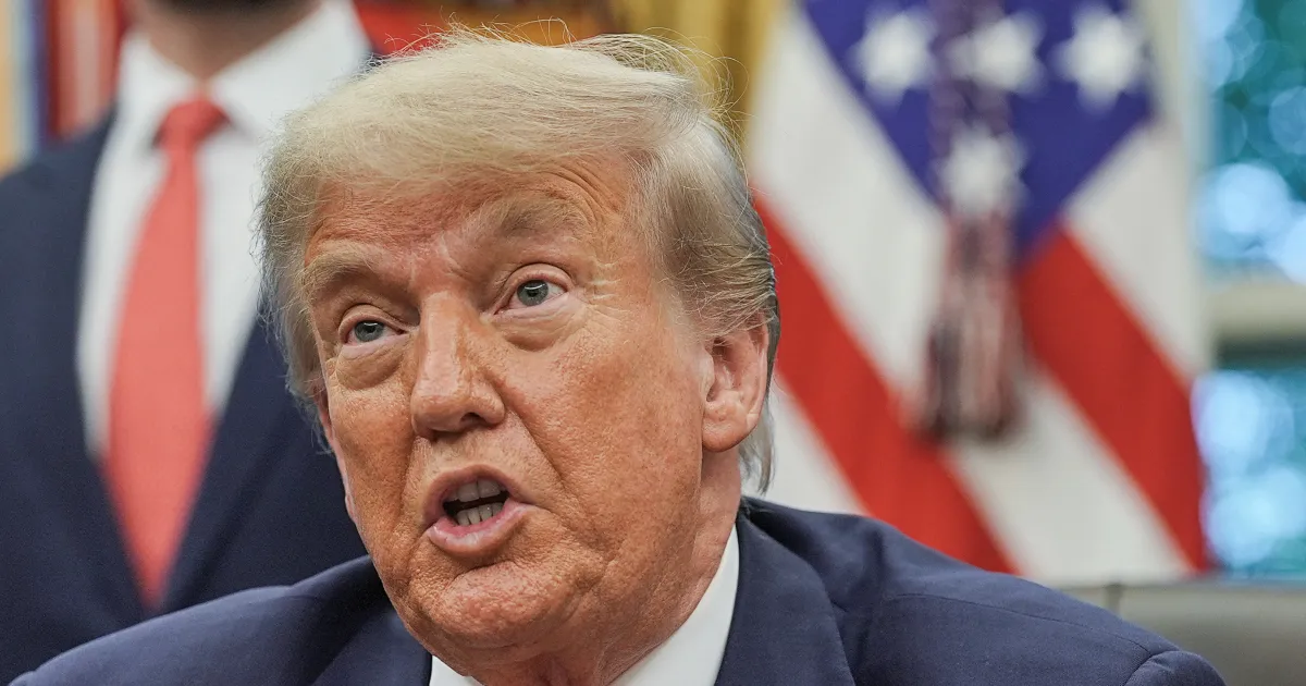 ترامب يوقّع قانون التخفيضات الضريبية وسط تحذيرات من ارتفاع الدين العام