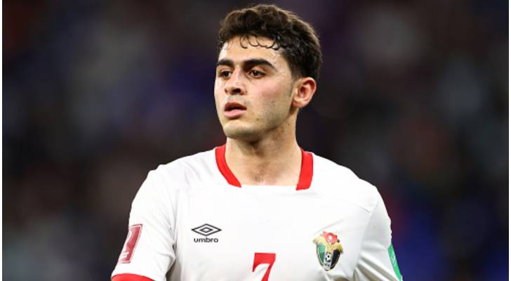 رسمياً… الرمثا يعلن عودة محمد أبو زريق "شرارة" لموسم 2025/2026