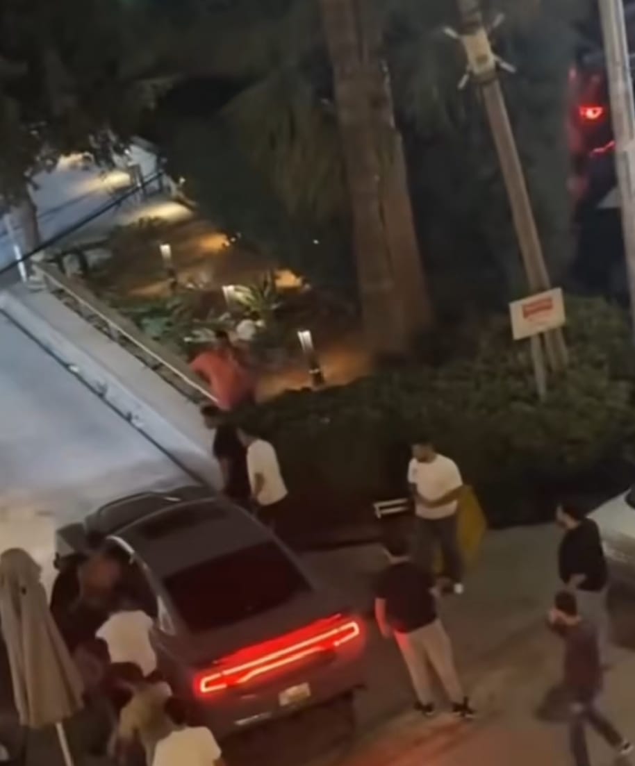 صورة حول : ما حقيقة مشاركة نجل موظف بمنصب هام بمشاجرة عبدون ما حقيقة مشاركة نجل موظف بمنصب هام بمشاجرة عبدون