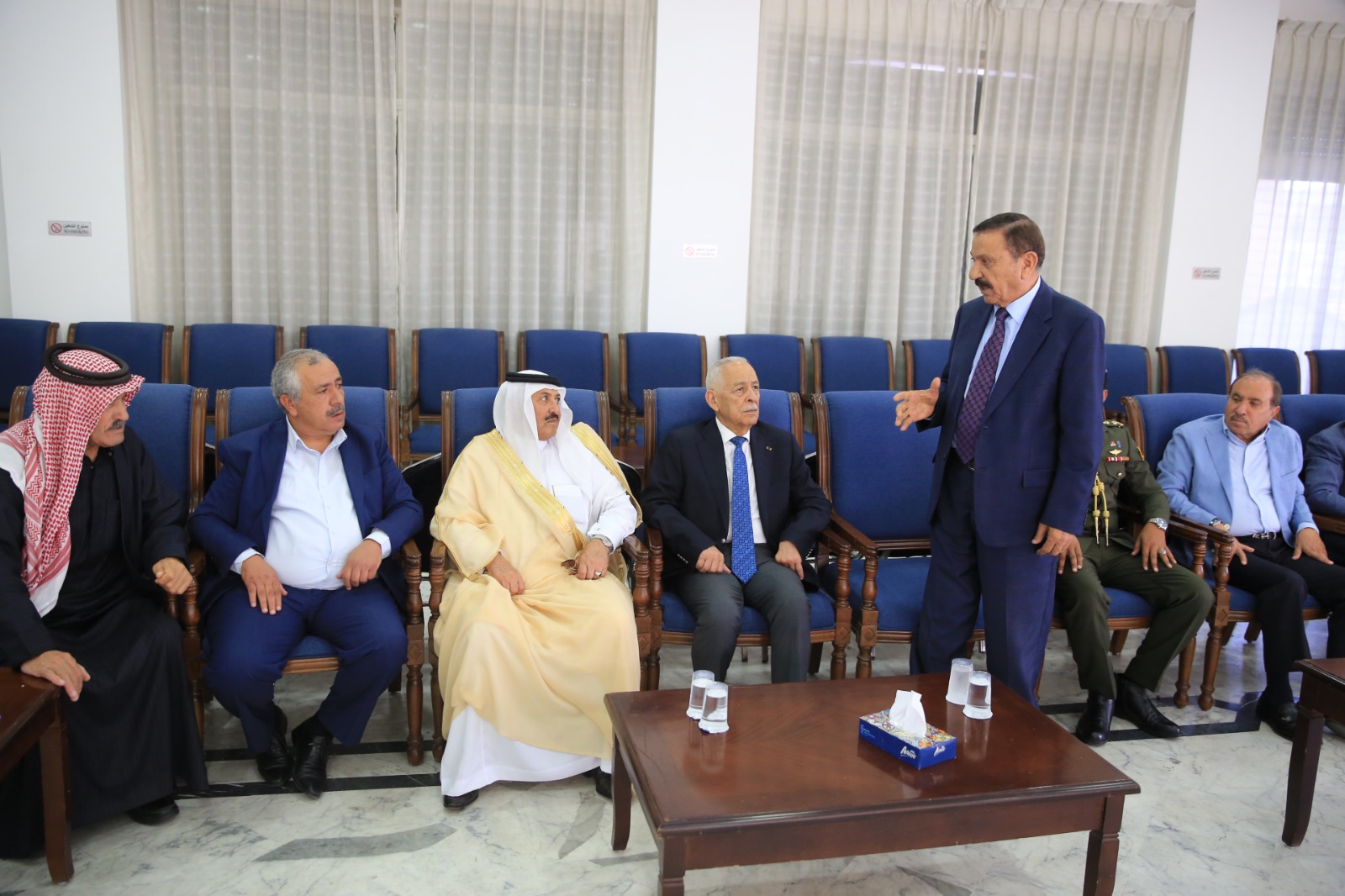 مندوبا عن الملك وولي العهد..العيسوي يعزي عشائر الزبيدي والعرموطي وحدادين والعبداللات العمرو