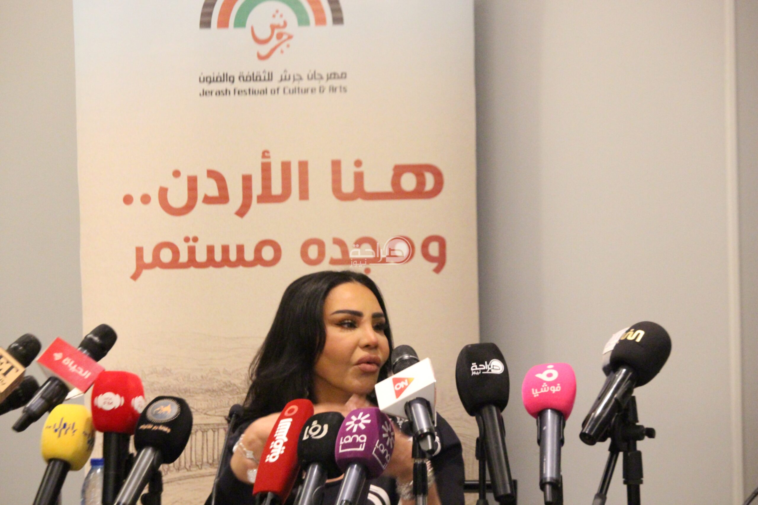 قبل حفلها في جرش.. أحلام تكشف مفاجآت وتعد شاعرة أردنية "فيديو وصور"