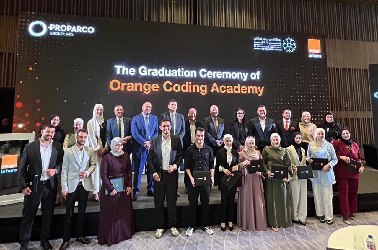 بتخريج فوج وProparco اختتام شراكة أورنج الأردن جديد من أكاديمية البرمجة