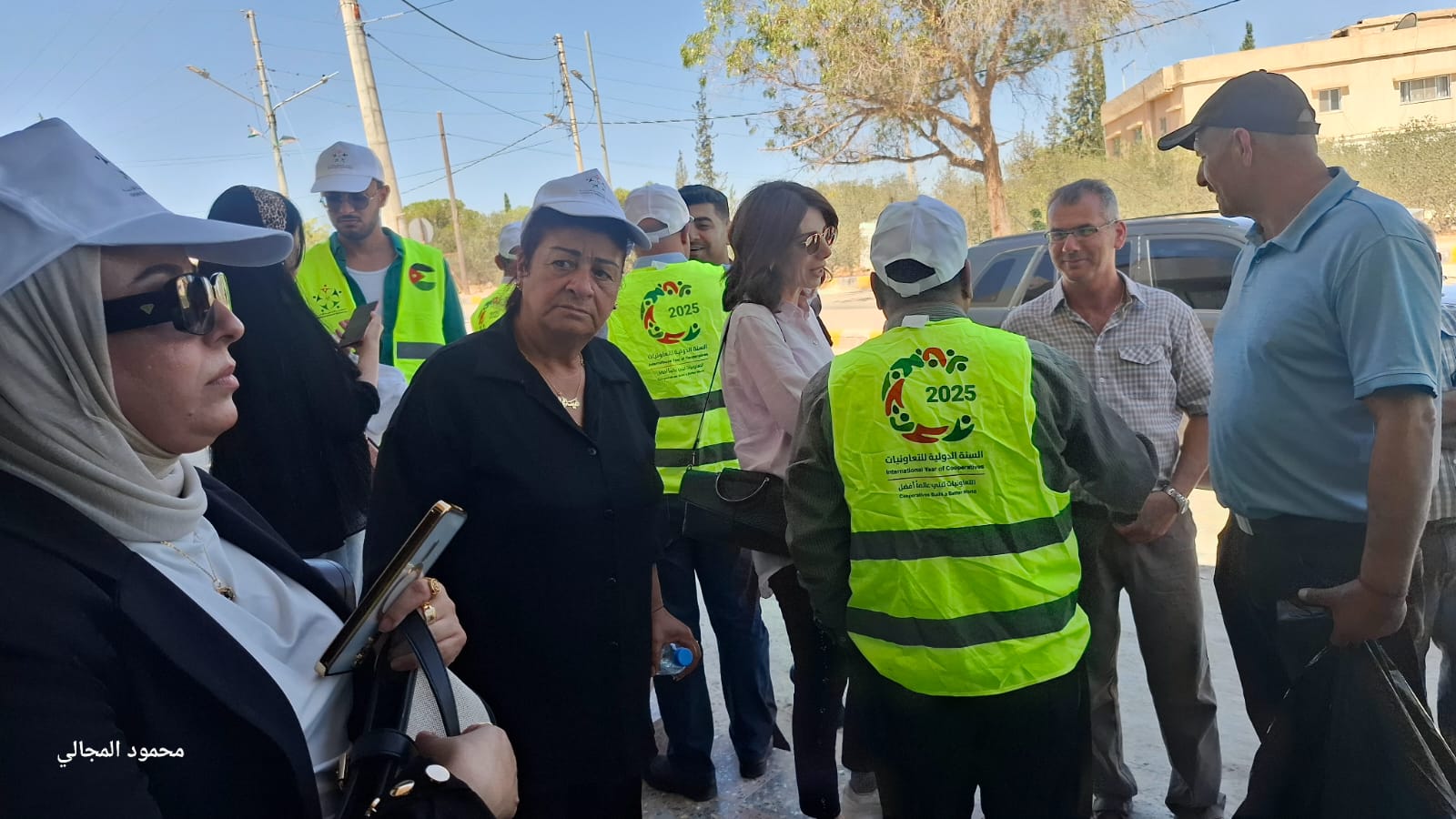 صورة حول : الشلبي يفتتح مقر تعاونية جذور السماكية ويشيد بدورها في خدمة المجتمع الشلبي يفتتح مقر تعاونية جذور السماكية ويشيد بدورها في خدمة المجتمع