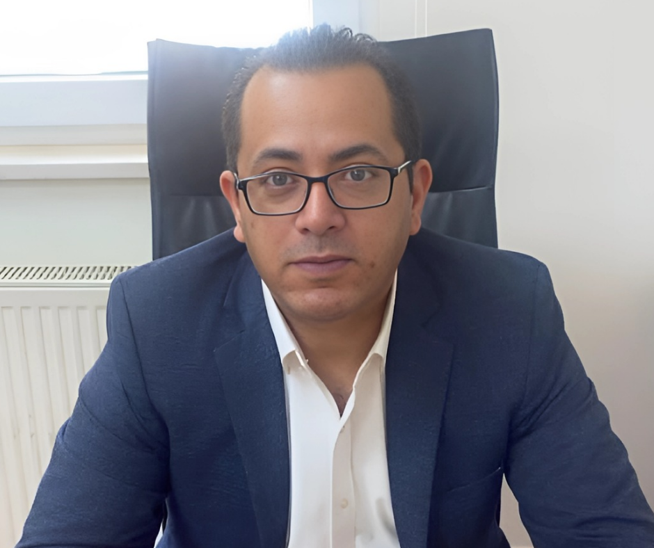 عبيدات يكتب ( توظيف الذكاء الاصطناعي في قطاع النقل العام )