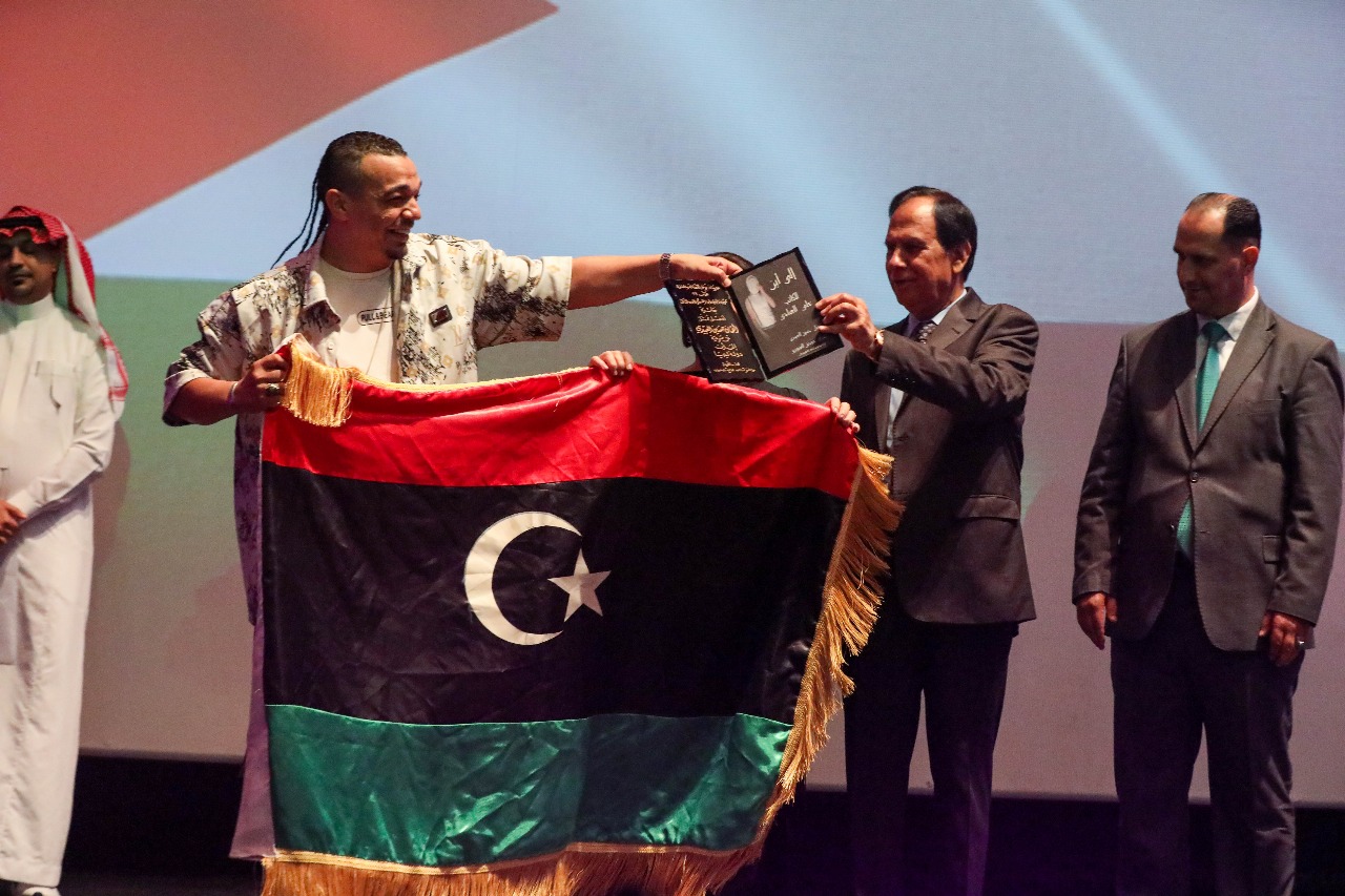 "إلى أين" الليبية تتألق في جرش وتحصد ثلاثية مهرجان المونودراما