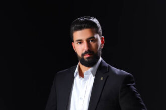 المهندس يحيى بدران يهنئ شقيقته رغد بدران بتفوقها في الثانوية العامة