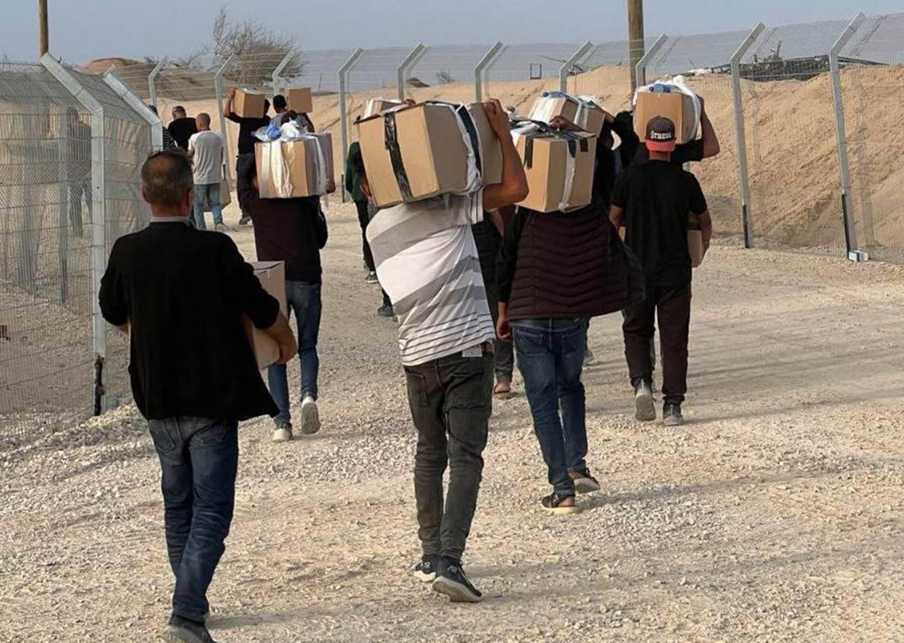 حماس تتخذ إجراءات بحق لصوص المساعدات