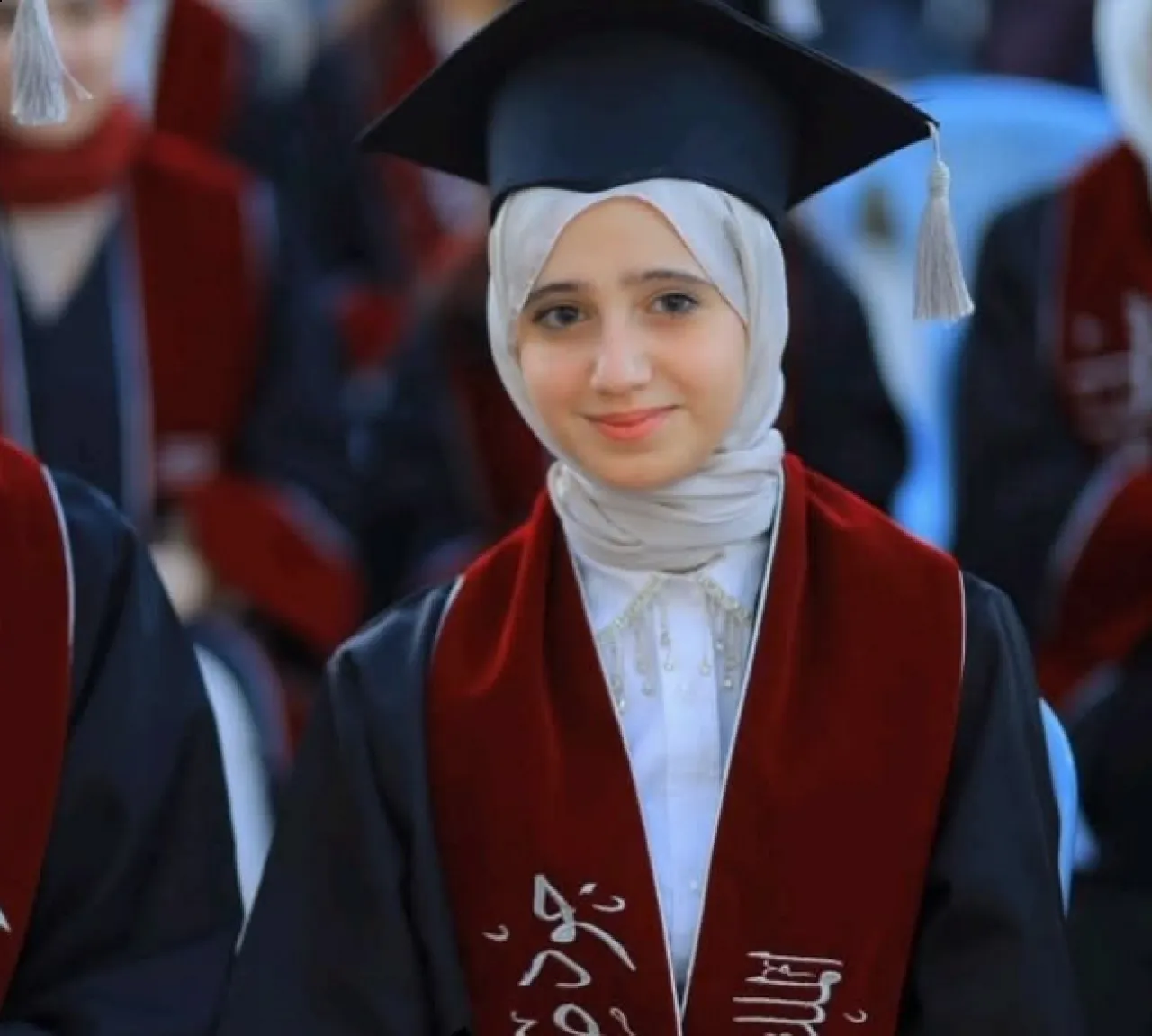 الطالبة جود الصفدي الأولى على مستوى المملكة في الفرع العلمي