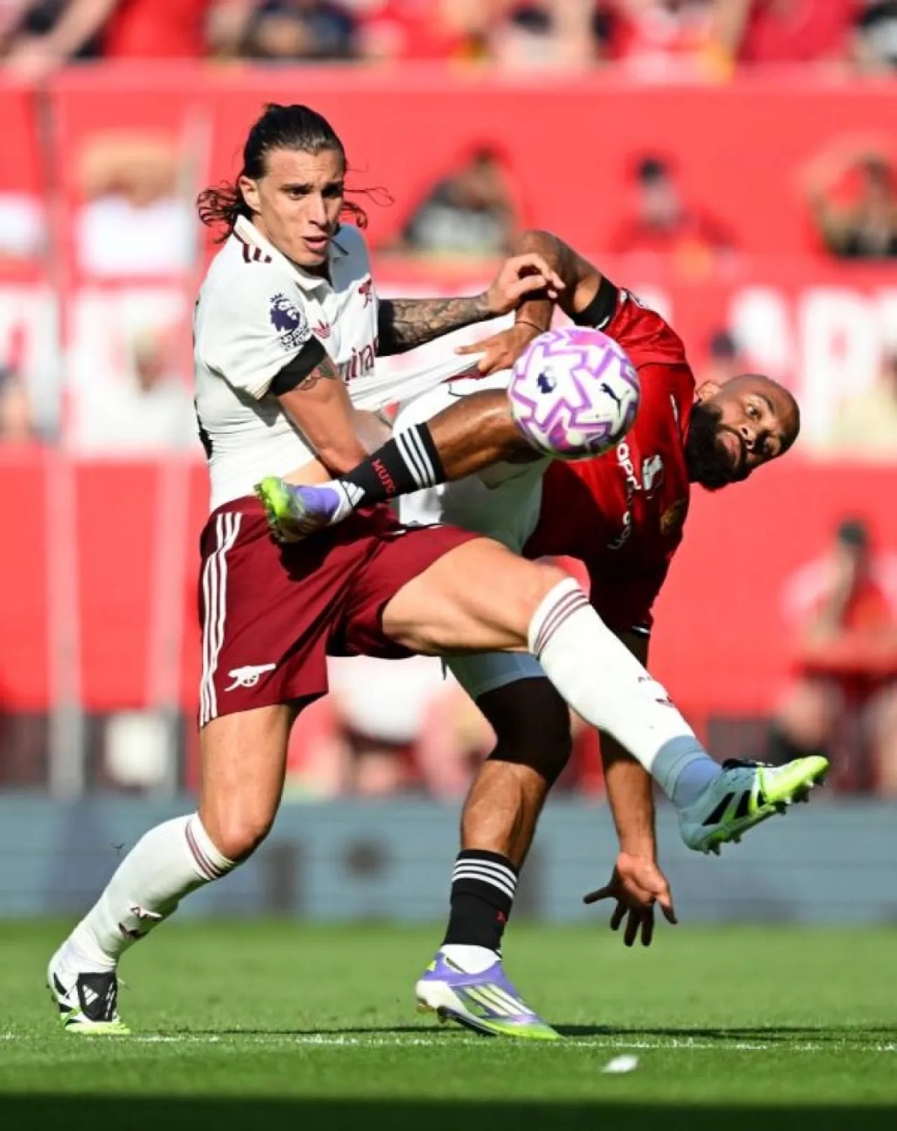 صورة حول : آرسنال يفتتح موسمه بانتصار ثمين على مانشستر يونايتد في "أولد ترافورد" آرسنال يفتتح موسمه بانتصار ثمين على مانشستر يونايتد في "أولد ترافورد"