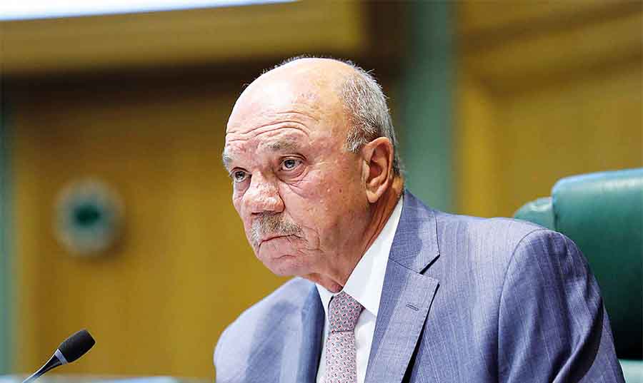 صورة حول : عاجل | الفايز: "الربيع العربي دمار.. والأردن يرفض أن يكون ساحة حروب بالوكالة" عاجل | الفايز: "الربيع العربي دمار.. والأردن يرفض أن يكون ساحة حروب بالوكالة"