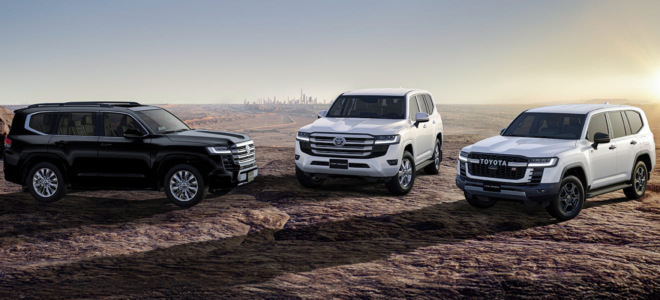 صورة حول : سيارة لاند كروزر 300 الهجينة الجديدة كليًا الآن في الأردن سيارة لاند كروزر 300 الهجينة الجديدة كليًا الآن في الأردن