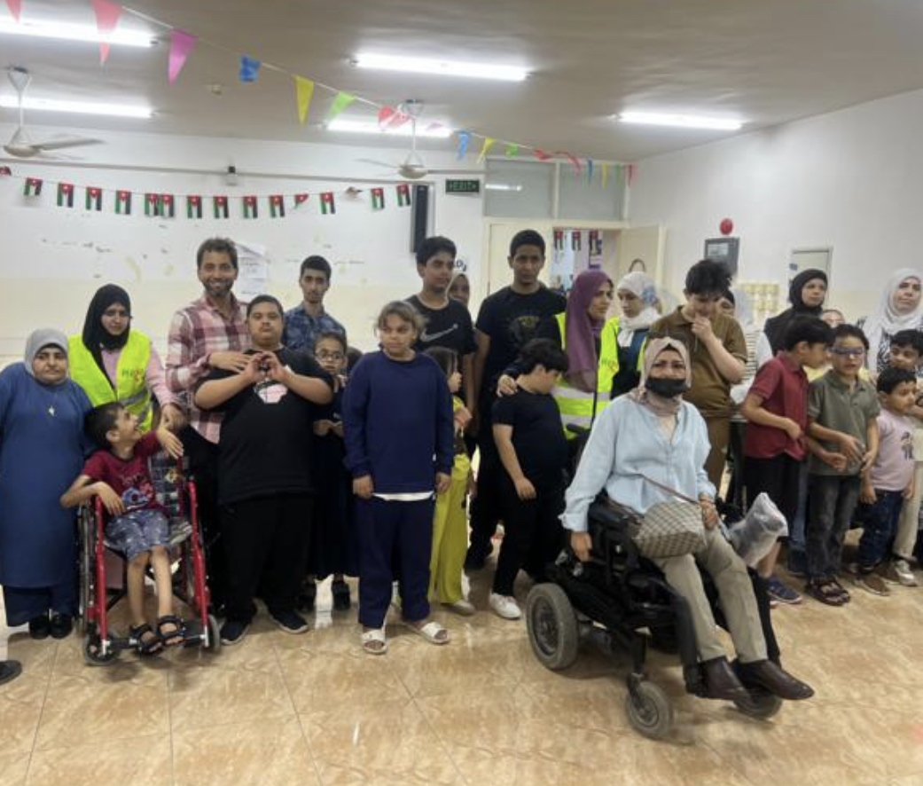 مؤسسة حرير تنفذ مبادرة "لوحة الأمل" في مركز التأهيل المجتمعي للمعوقين