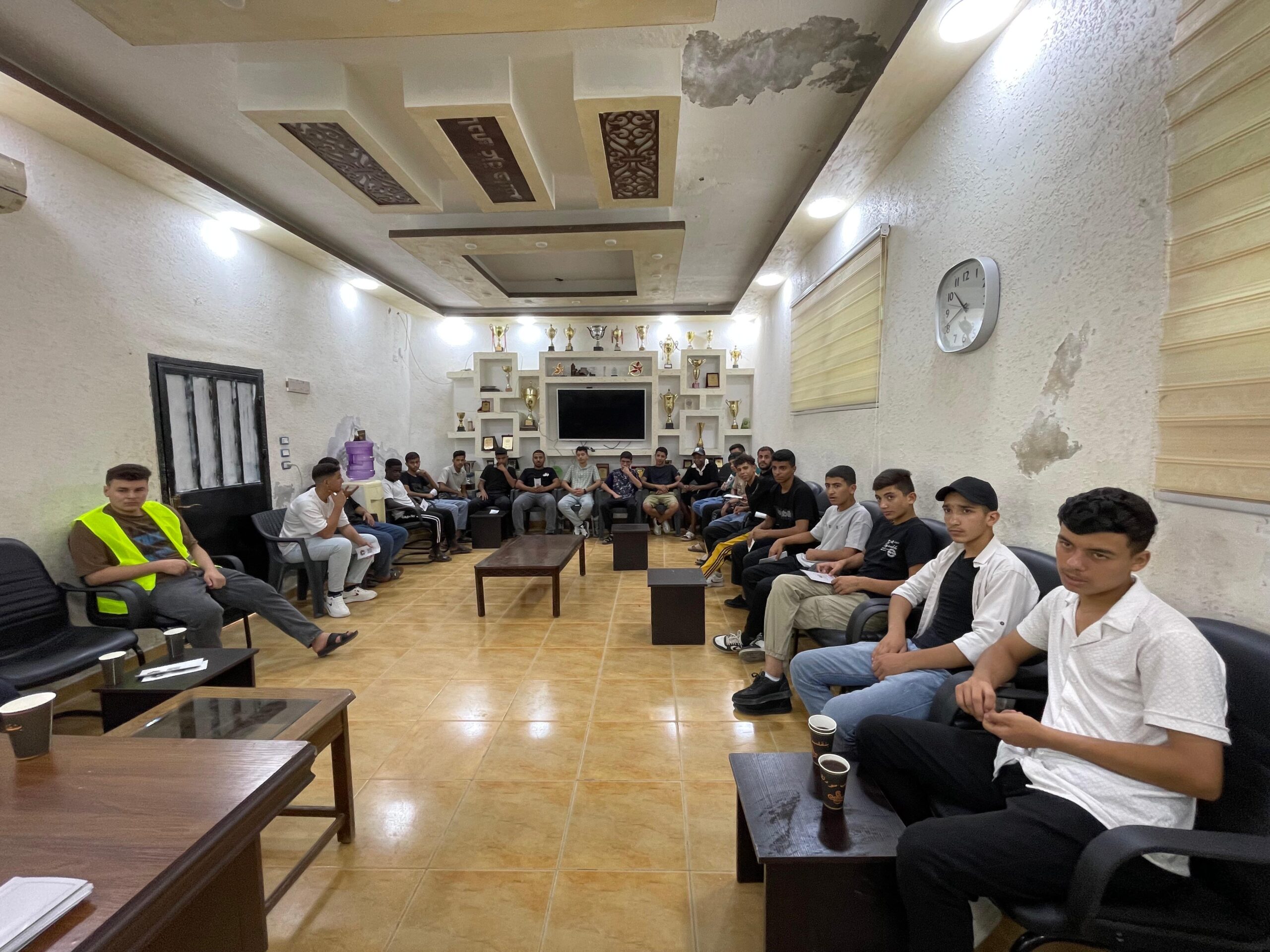 صورة حول : جلسة تعريفية بجائزة الحسين بن عبدالله الثاني للعمل التطوعي في نادي غزة هاشم بجرش جلسة تعريفية بجائزة الحسين بن عبدالله الثاني للعمل التطوعي في نادي غزة هاشم بجرش