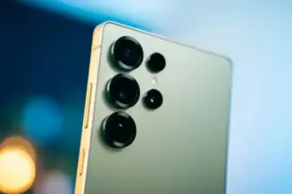 سامسونغ تستعد لإطلاق Galaxy S26 Ultra بتصميم جديد