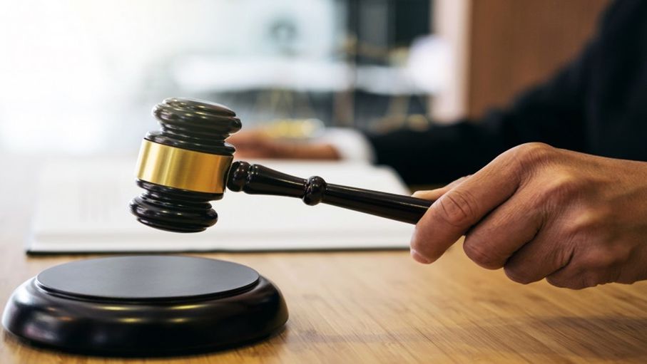 المدعي العام يوجه تهمة التجمهر غير المشروع لأشخاص تجمعوا في اجتماع تنظيمي بمنزل بإربد