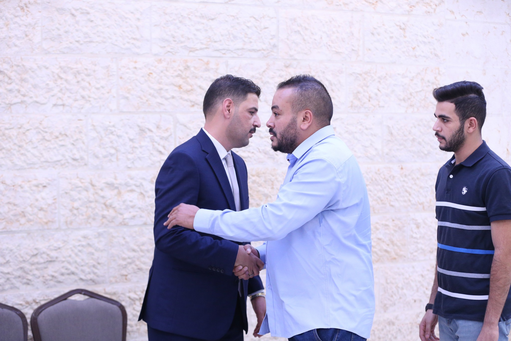 بالصور .. أبناء المرحوم الحاج صالح الهنداوي يحتفلون بزفاف شقيقهم سعد