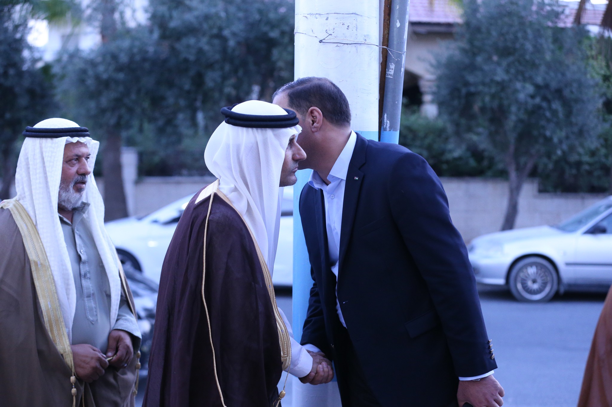 بالصور .. أبناء المرحوم الحاج صالح الهنداوي يحتفلون بزفاف شقيقهم سعد