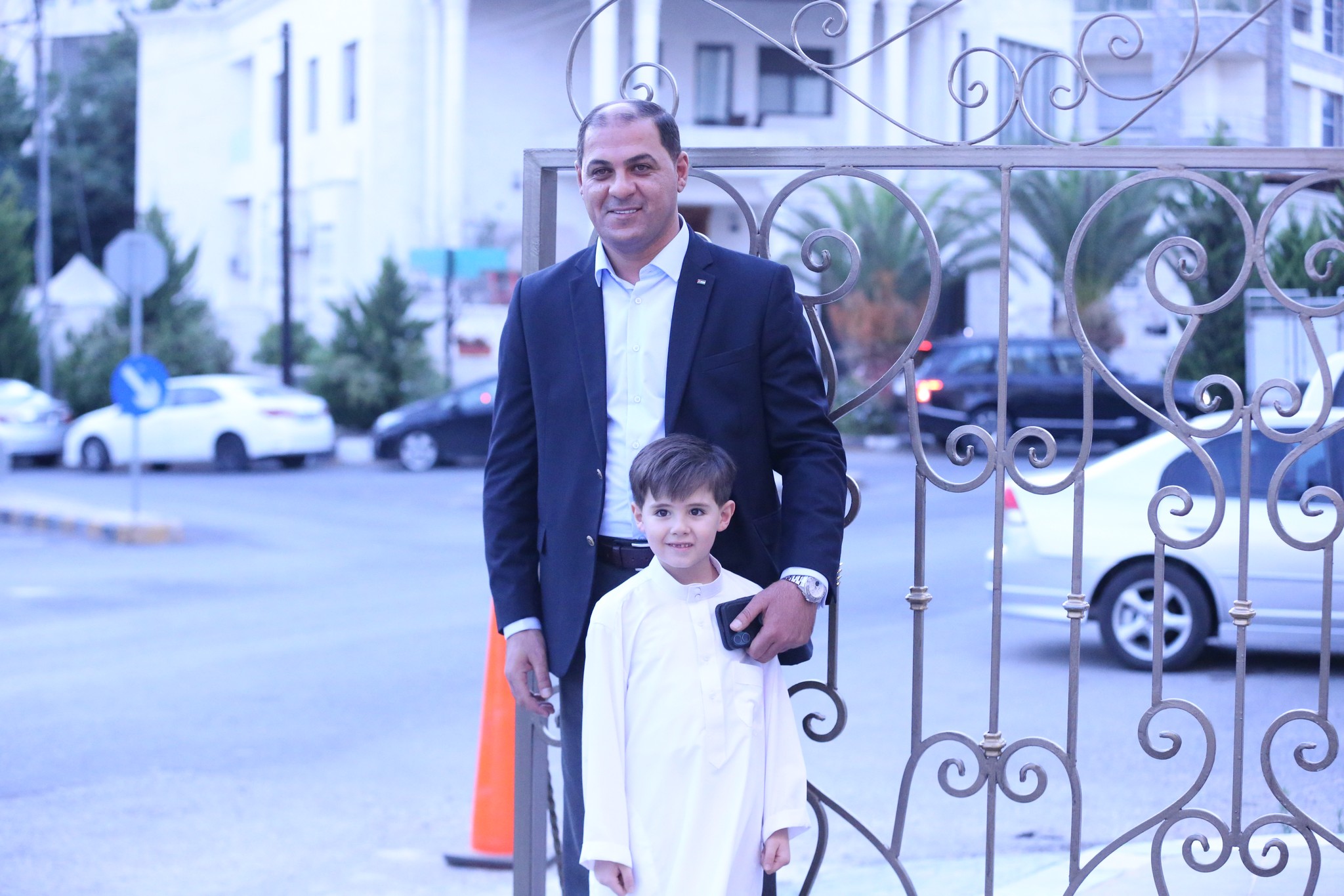 بالصور .. أبناء المرحوم الحاج صالح الهنداوي يحتفلون بزفاف شقيقهم سعد