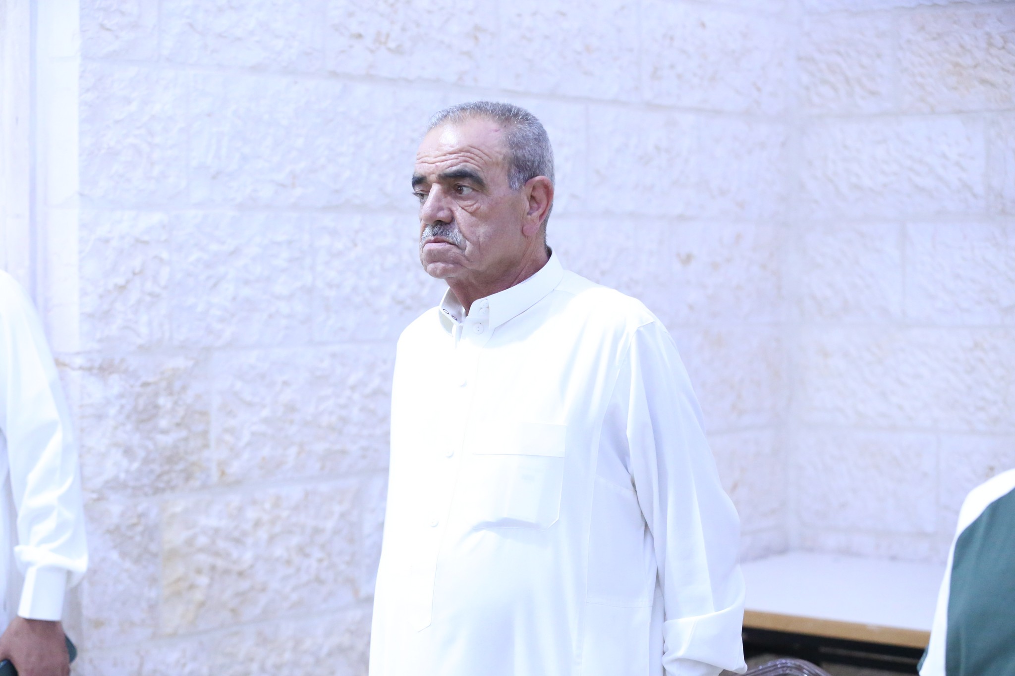 بالصور .. أبناء المرحوم الحاج صالح الهنداوي يحتفلون بزفاف شقيقهم سعد