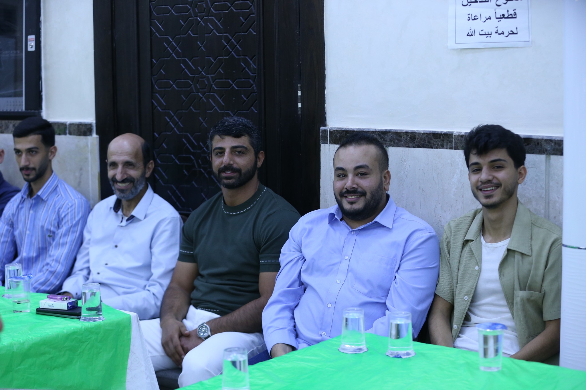 بالصور .. أبناء المرحوم الحاج صالح الهنداوي يحتفلون بزفاف شقيقهم سعد