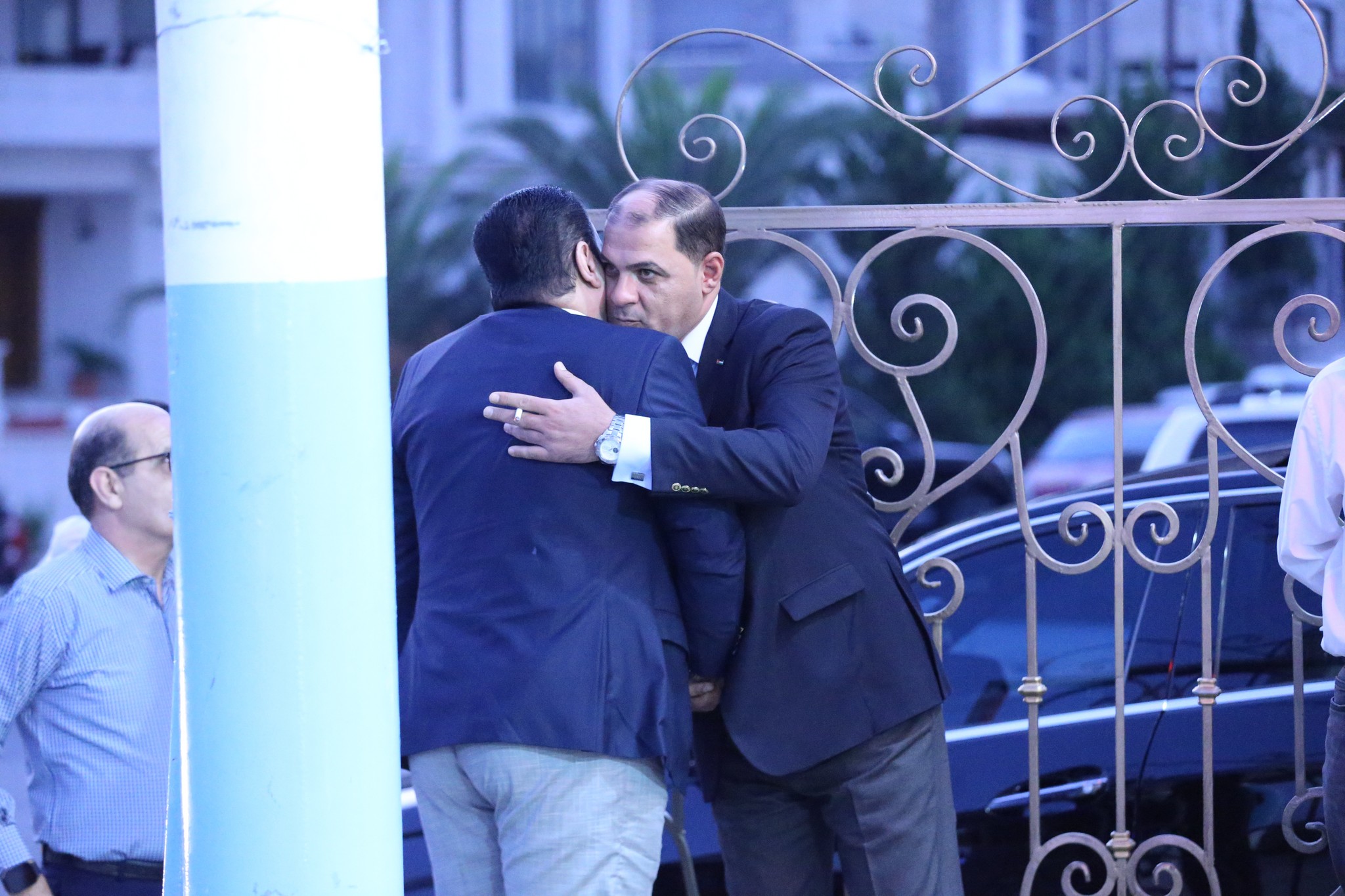 بالصور .. أبناء المرحوم الحاج صالح الهنداوي يحتفلون بزفاف شقيقهم سعد