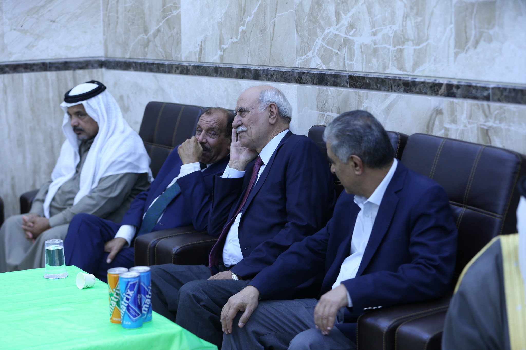 بالصور .. أبناء المرحوم الحاج صالح الهنداوي يحتفلون بزفاف شقيقهم سعد