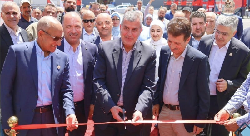 بالفيديو .. افتتاح أول محطة متنقلة لتعبئة الغاز الطبيعي المضغوط في الأردن