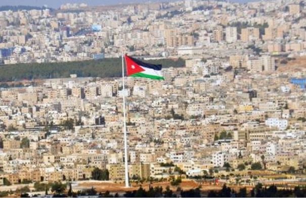 صورة حول : الزرقاء تسجل أعلى درجة حرارة في تاريخها منذ أكثر من قرن الزرقاء تسجل أعلى درجة حرارة في تاريخها منذ أكثر من قرن