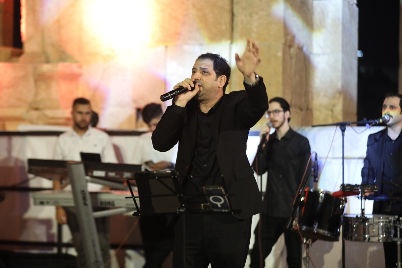 صورة حول : ختام مهرجان جرش على مسرح أرتميس.. أمسية فنية أردنية تُتوّج النجاح ختام مهرجان جرش على مسرح أرتميس.. أمسية فنية أردنية تُتوّج النجاح