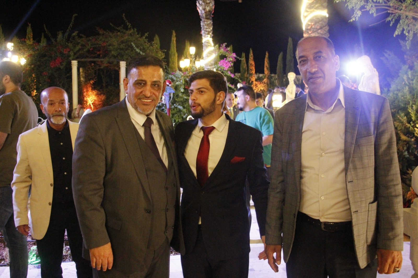 بحضور الصفدي وعدد من الشخصيات .. حفل عشاء لافتتاح مركز كونكس الطبي