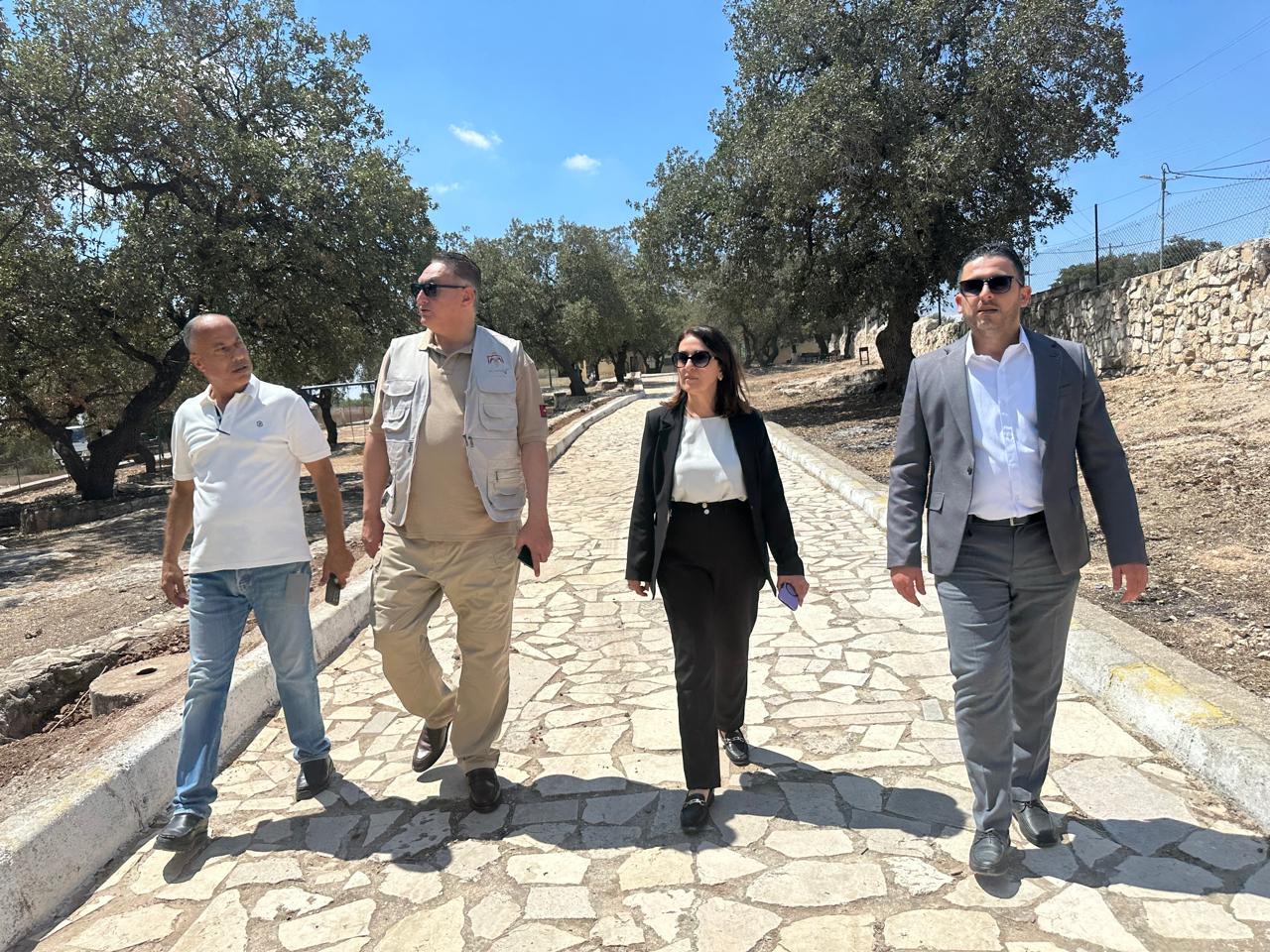 وزير البيئة: نزل اليرموك نموذج للتنمية المستدامة وتعزيز السياحة البيئية