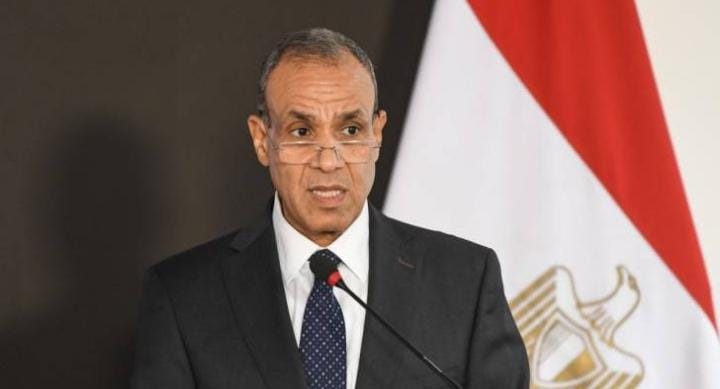 مصر: ضرورة أن يسهل الجانب الإسرائيلي دخول المساعدات بشكل فوري