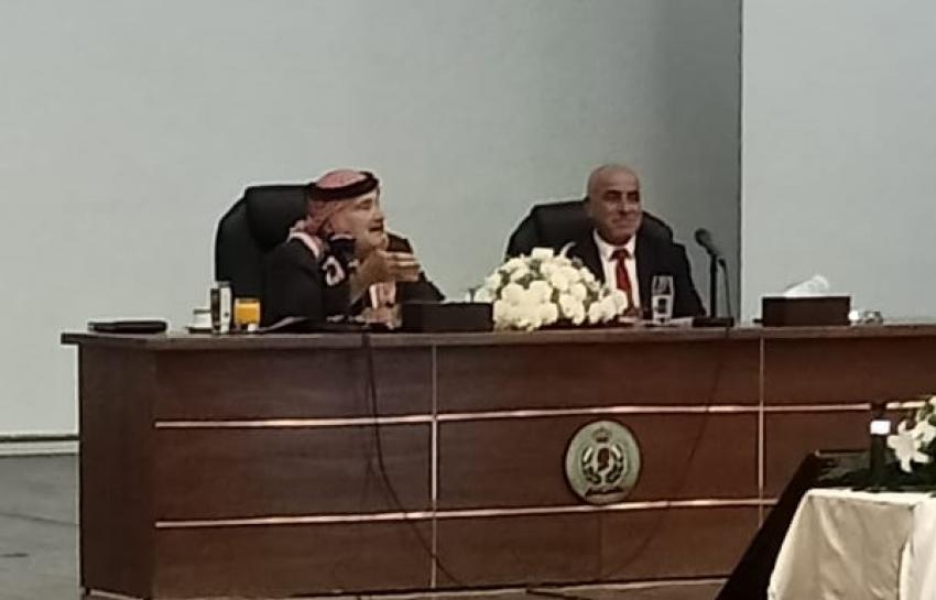 صورة حول : الأمير الحسن يدعو لإنشاء مركز لرصد القضايا الراهنة في الجامعات ويؤكد أهمية الوسطية والتكافل الأمير الحسن يدعو لإنشاء مركز لرصد القضايا الراهنة في الجامعات ويؤكد أهمية الوسطية والتكافل