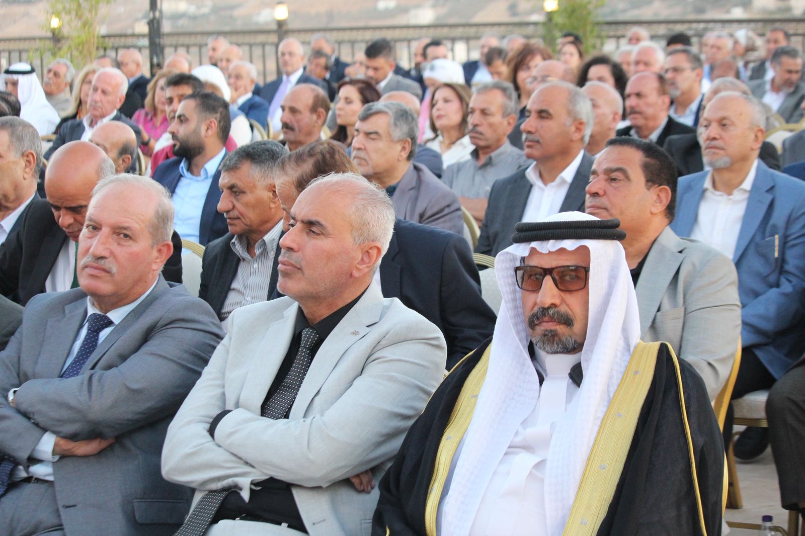 حفل اشهار كتاب “وكأني لا زلت هناك” للدكتور صبري الربيحات .. فيديو وصور