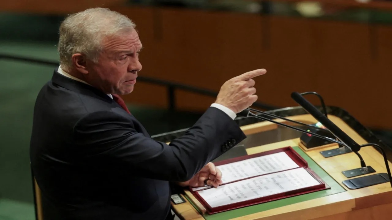 صورة حول : عاجل | الملك يدعو العالم لوقف المأساة في غزة خلال لقائه غوتيريش عاجل | الملك يدعو العالم لوقف المأساة في غزة خلال لقائه غوتيريش