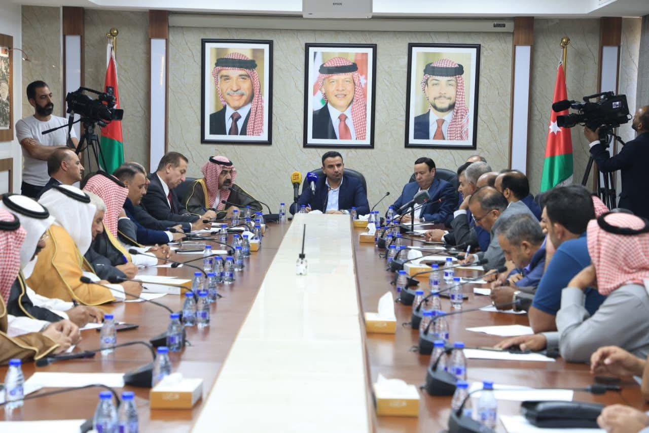 لجنة الزراعة النيابية تناقش مشاريع وزارة الزراعة ودعم المزارعين